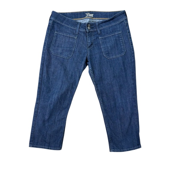 Woman’s Old Navy the Diva denim jean capris size 12 - Picture 1 of 3